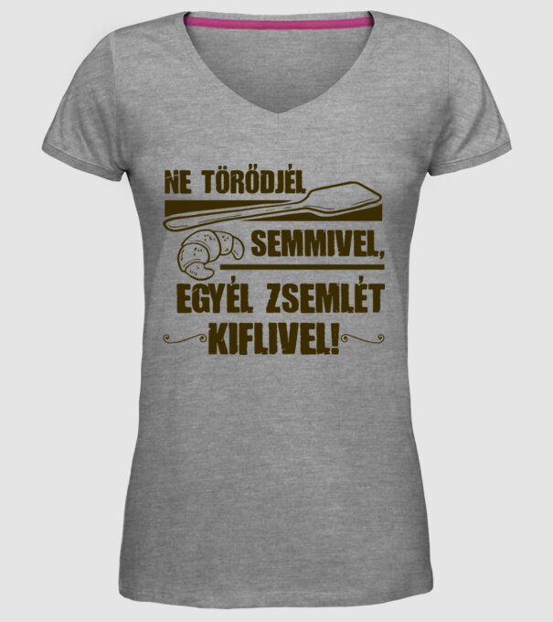  minta szürke pólón